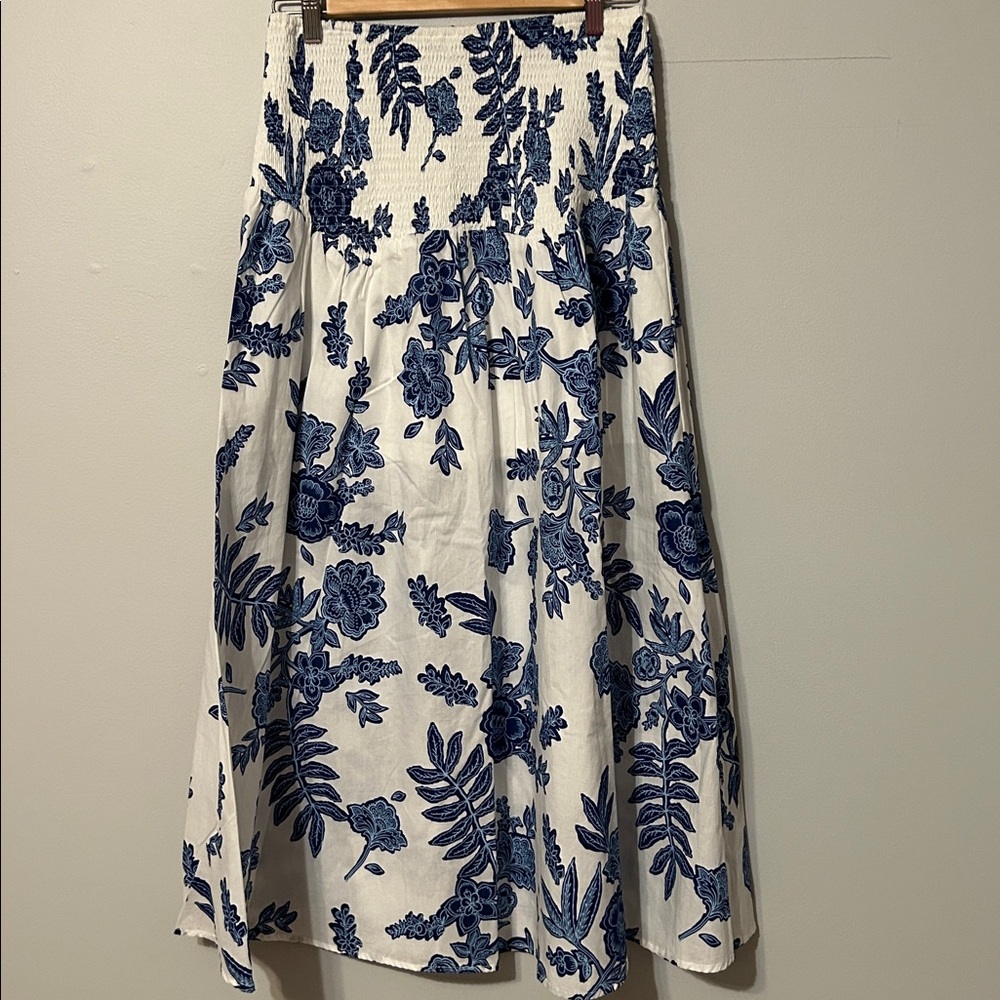 Moon River: Blue Floral Maxi Skirt 💯 cotton. Small. Anthropologie brand. - Picture 5 of 7